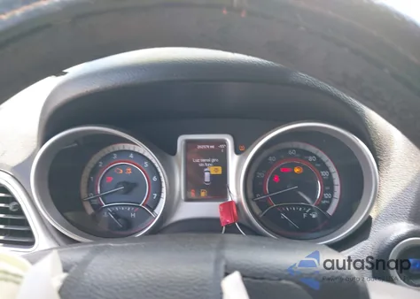 2011 Dodge Journey Mainstreet z USA, uszkodzony, nr VIN 3D4PH1FG9BT565356